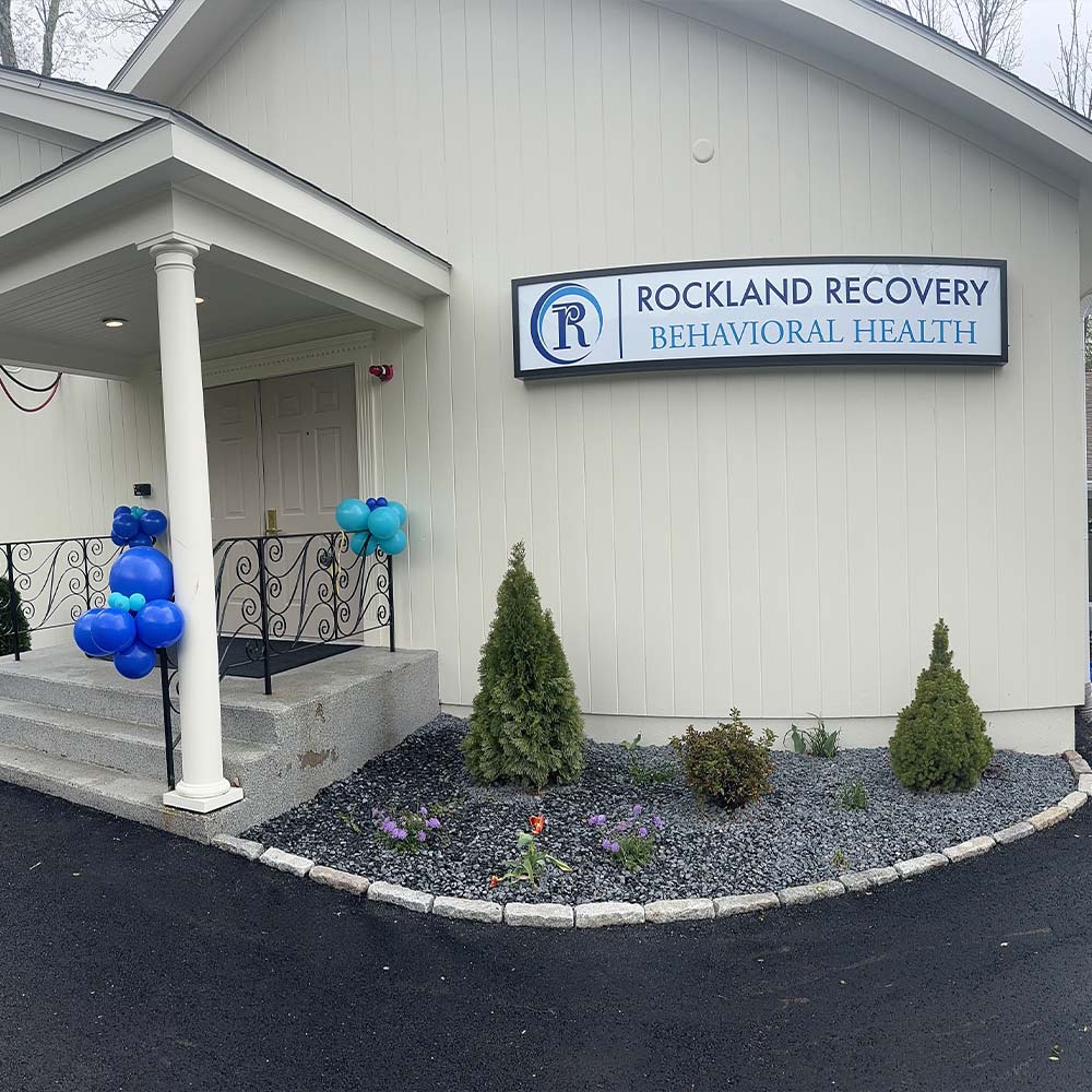 Exterior of Rockland Recovery Behavioral Health in Sharon, MA.
